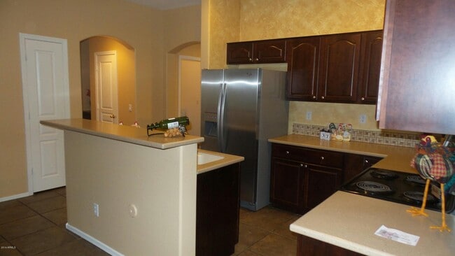 Building Photo - 14082 W Rosewood Dr
