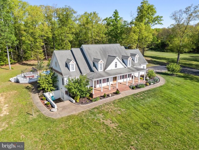 Building Photo - 2036 Spotswood Dr
