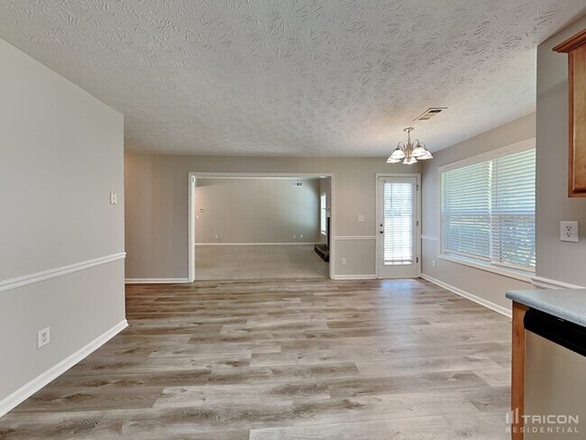 Building Photo - 1105 Bowlin Drive Locust Grove GA