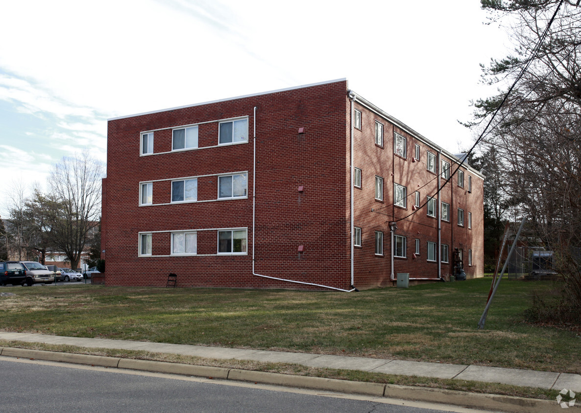 Building Photo - Washington Avenue Apartments