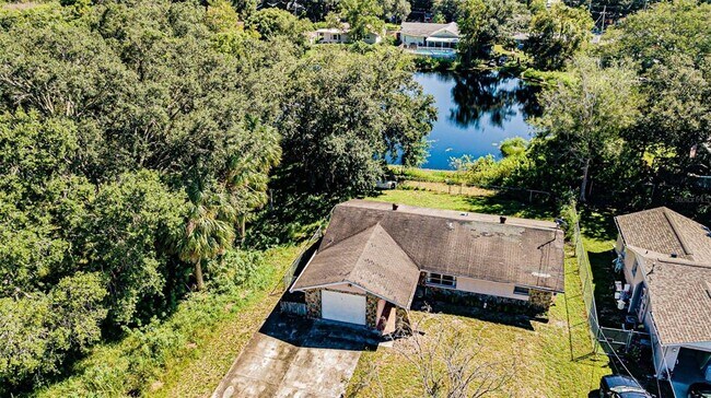 Foto del edificio - 7714 Belah Dr