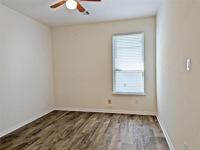 Building Photo - 4719 Westfield Pines Dr