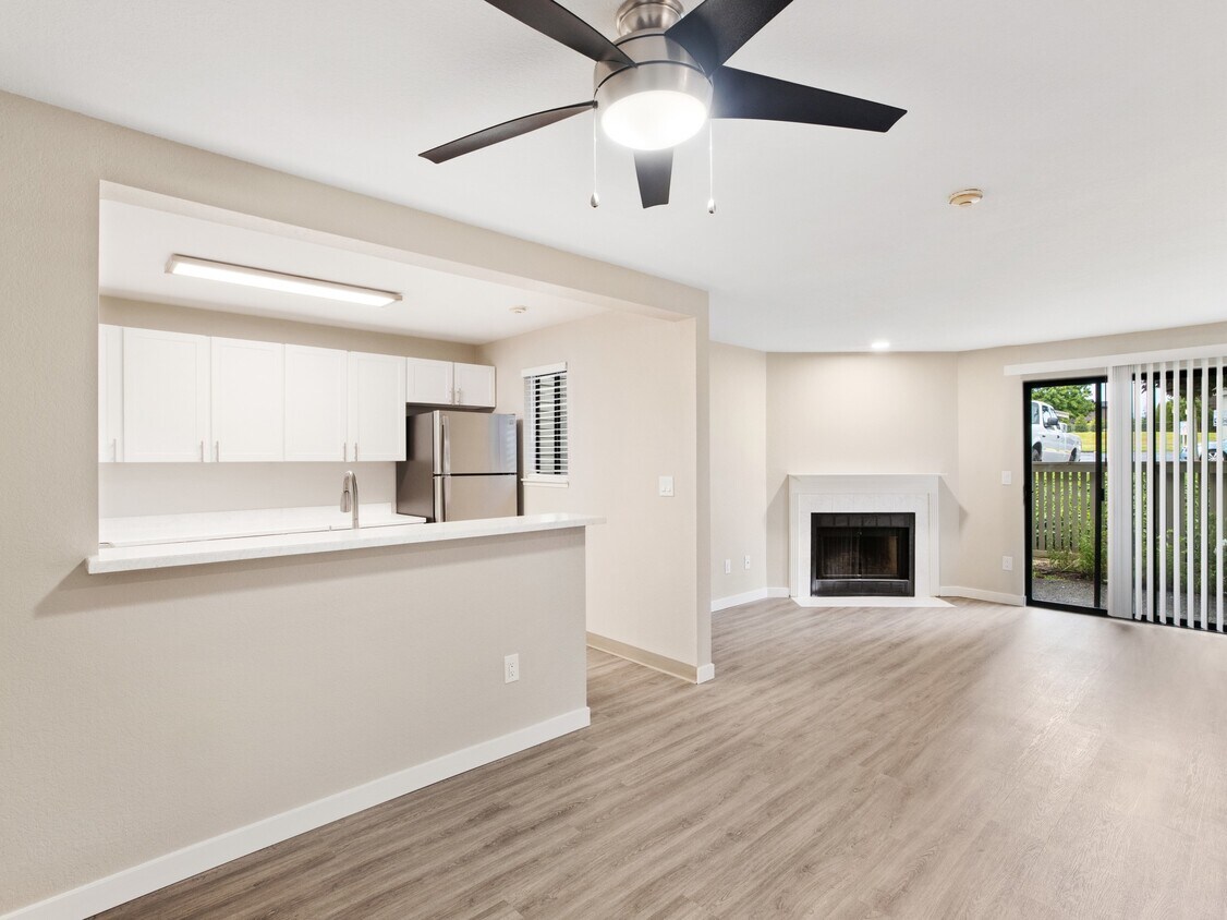 Alderwood Heights Apartments in Lynnwood, WA