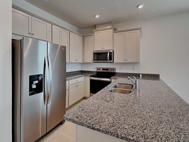 Building Photo - 4216 Sadler Rd