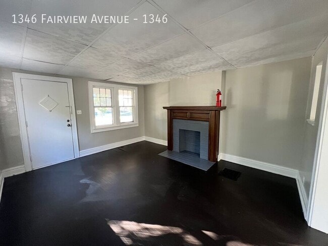 Building Photo - 1346 Fairview Ave