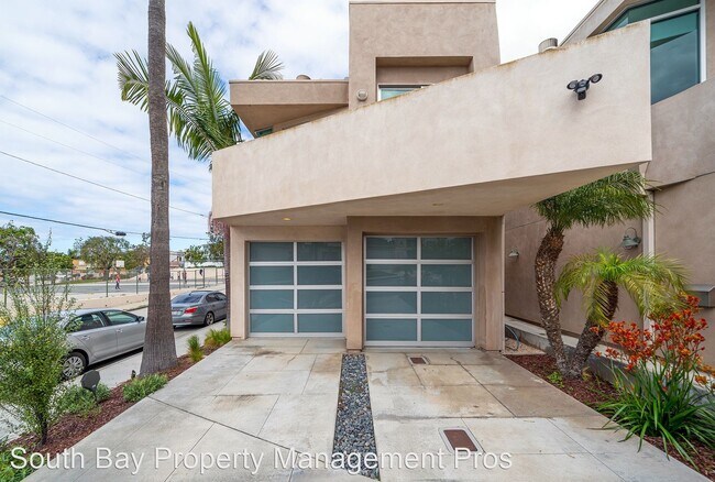 Foto del edificio - 4 br, 3.5 bath House - 330 Hollowell Avenue