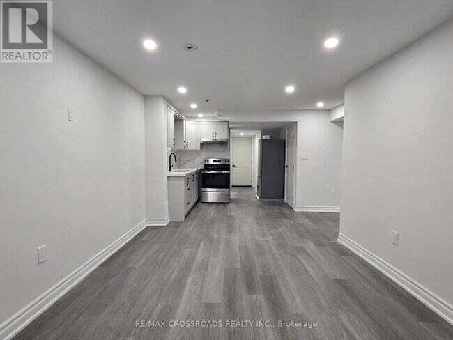 Photo du bâtiment - 3265 Turnstone Blvd