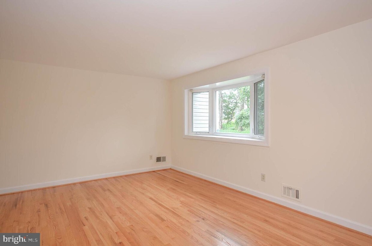 Foto principal - 605 Lowander Ln