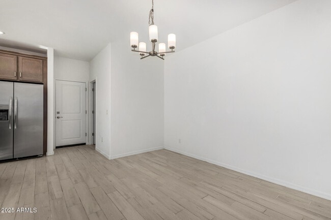 Foto del edificio - 15138 W Hadley St