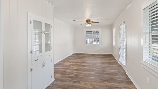 Building Photo - Charming 2-Bedroom Home in the Heart of Po...