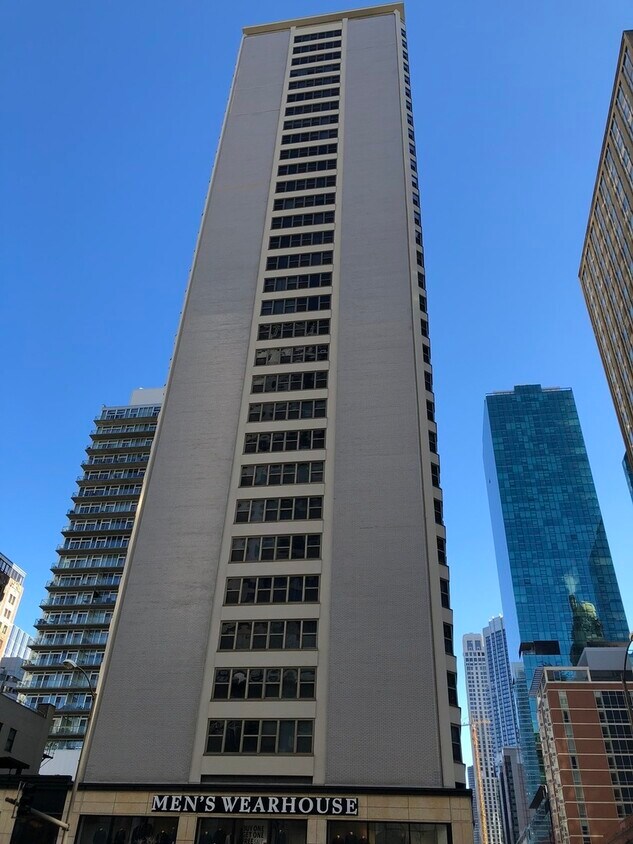 Primary Photo - 535 N Michigan Ave