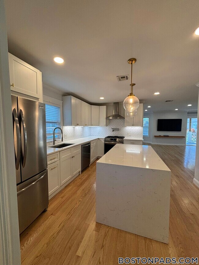 Foto del edificio - 7-9 Rock Ave.