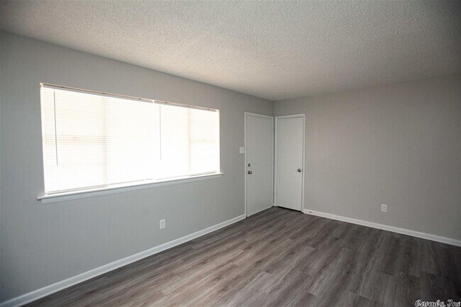 Building Photo - 3812 Arapaho Trail
