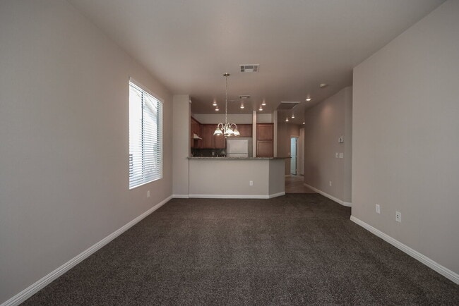 Building Photo - 10223 Villa ARCENO Ave