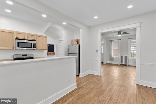 Building Photo - 4007 4th St NW