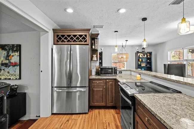 Building Photo - 2519 Emma Cir