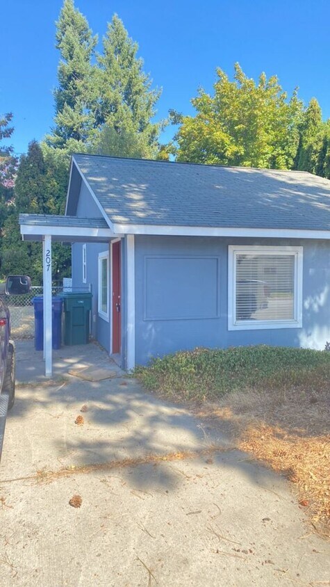 Foto principal - Adorable one bedroom one bathroom home!