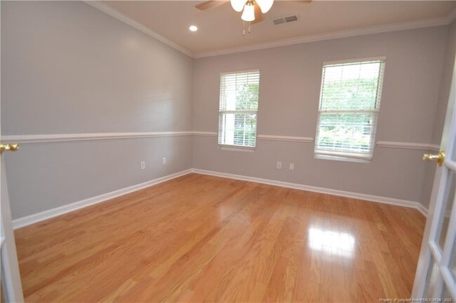 Building Photo - 2804 Thoreau Dr