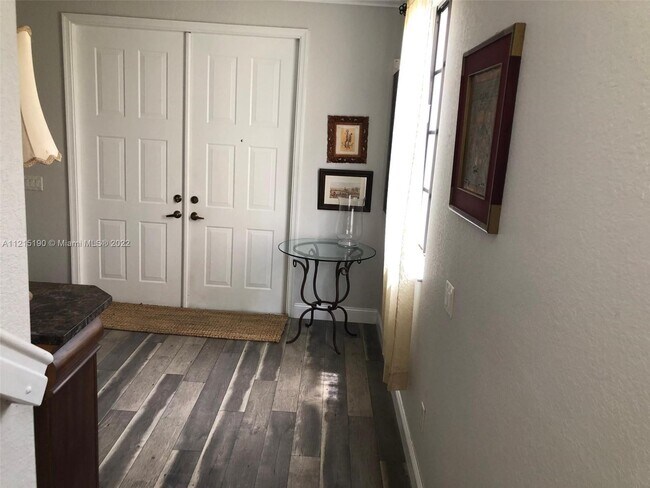 Building Photo - 1546 Passion Vine Cir