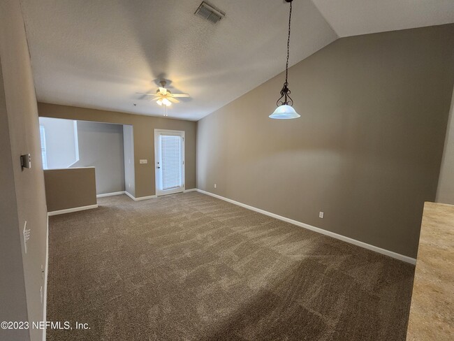 Building Photo - 575 Oakleaf Plantation Pkwy