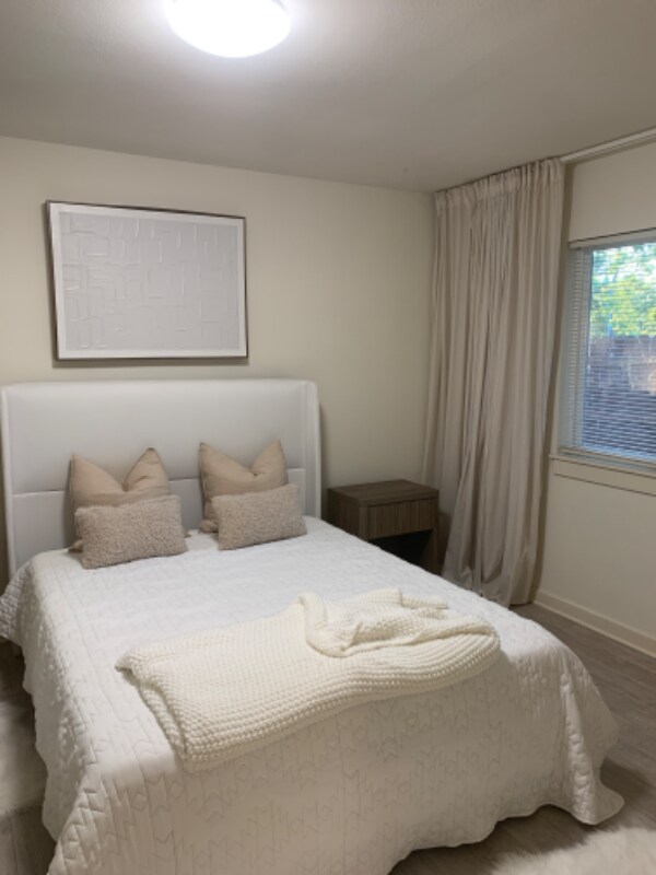 1211 Cottonwood Ct, Paola, KS 66071 Townhome Rentals in Paola KS