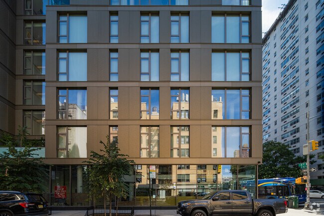 65 4th Ave, Nueva York, NY 10003-5220 East Village MF - 71 4th Avenue