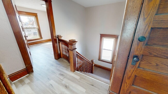 Building Photo - 124 S Haines Ave