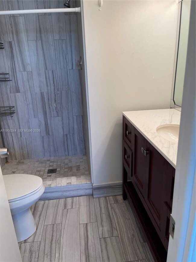 Foto del edificio - 4785 SW 62nd Ave