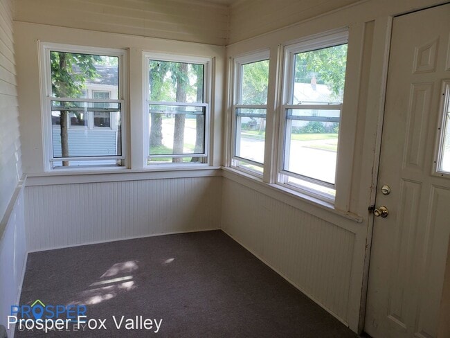 Building Photo - 3 br, 1 bath House - 208 Scott Ave