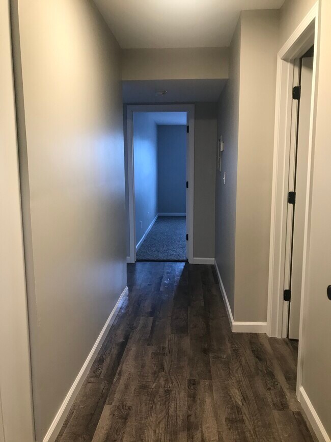 Kensington Square Apartments Florissant, MO