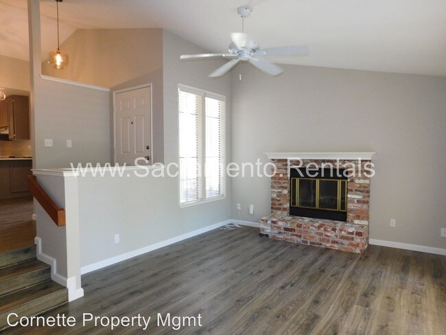 Foto del edificio - 2 br, 2 bath House - 6400 Solitary Lane Apt A