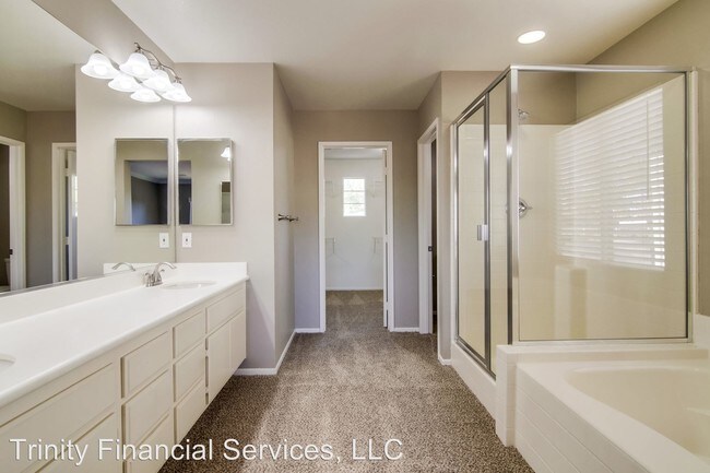 Building Photo - 4 br, 3 bath House - 1413 La Chica