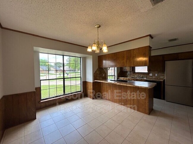 Foto del edificio - 5410 Mary Dr