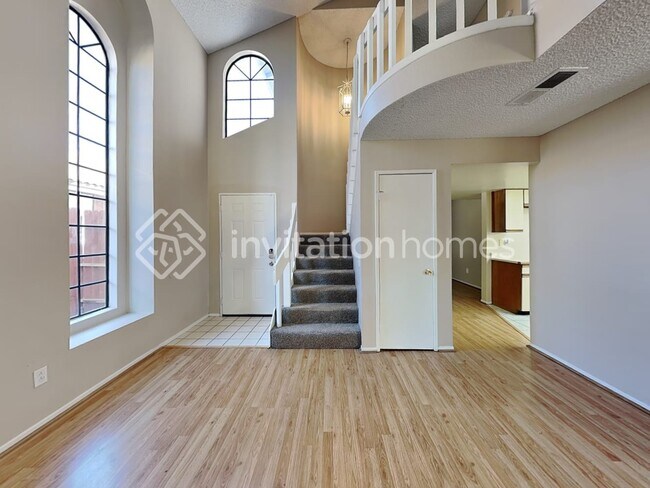 Foto del edificio - 11381 Red Hill Rd