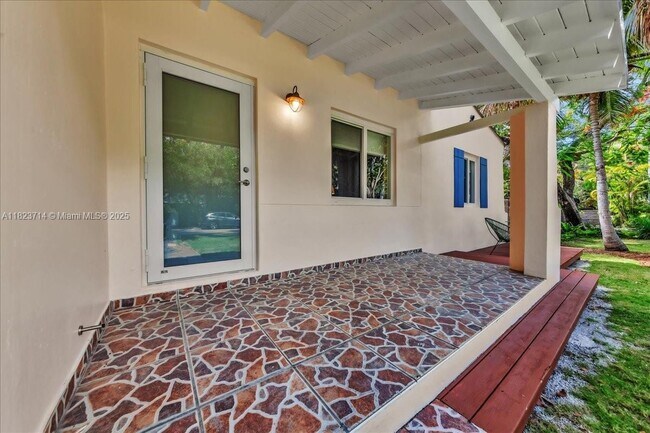 Foto del edificio - 7341 SW 64th Ct