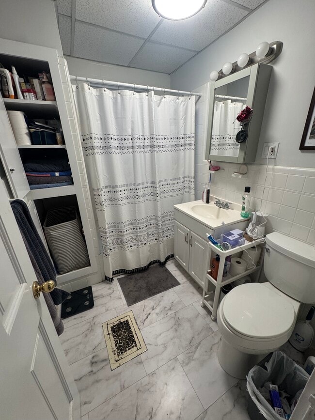 Bathroom - 44 Russell Rd