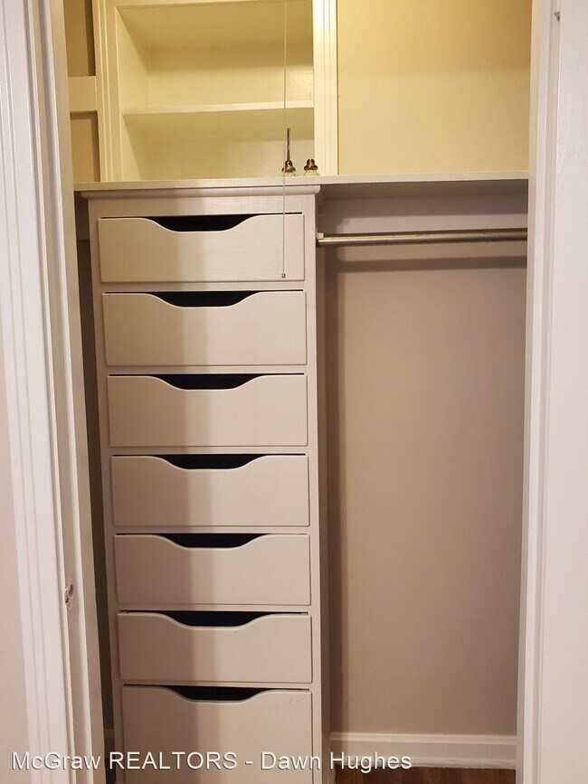 Foto del edificio - 1 br, 1 bath House - 1427 S. Terrace Drive