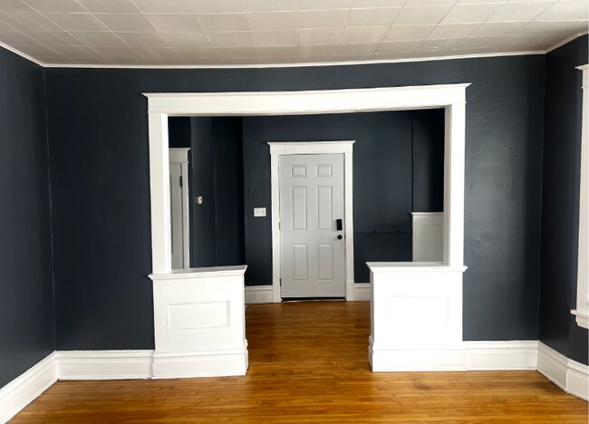 Building Photo - 794 Case Ave