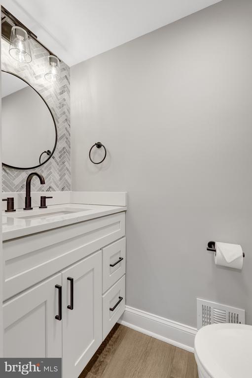 Foto del edificio - 13416 Whaley Ct