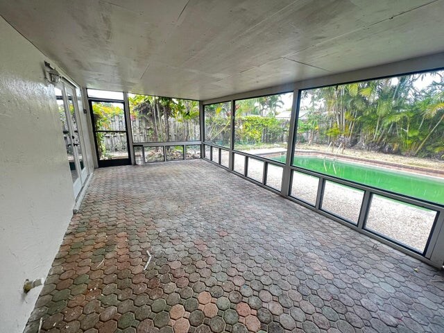 Foto del edificio - 4585 Betelnut St