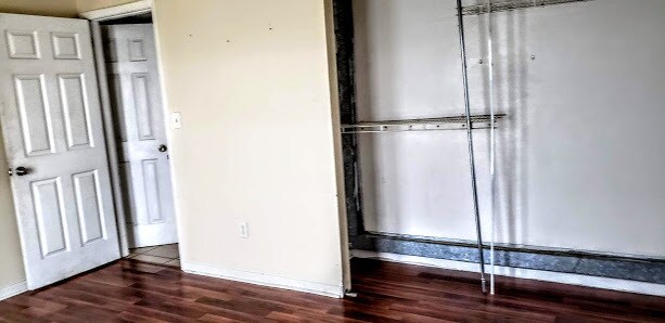 Foto del edificio - 807 Leeland Heights Blvd E