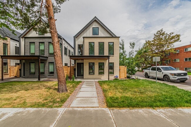 Luxury 3BD, 2.5BA Sloan's Lake Home with Top Floor Flex Room - Luxury 3BD, 2.5BA Sloan's Lake Home with Top Floor Flex Room