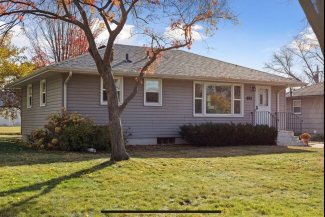 Foto del edificio - 481 10th Ave NW