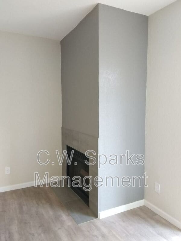 Building Photo - 6248 Oram St