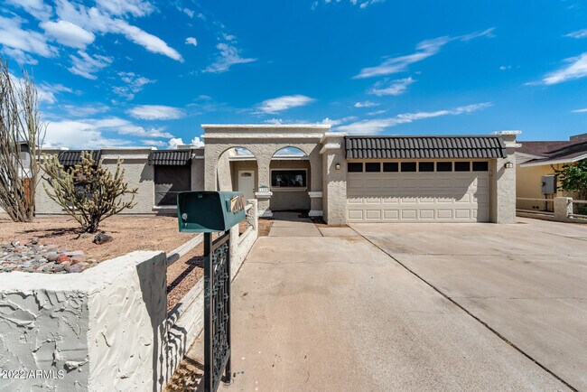 Foto del edificio - 11207 N 49th Dr
