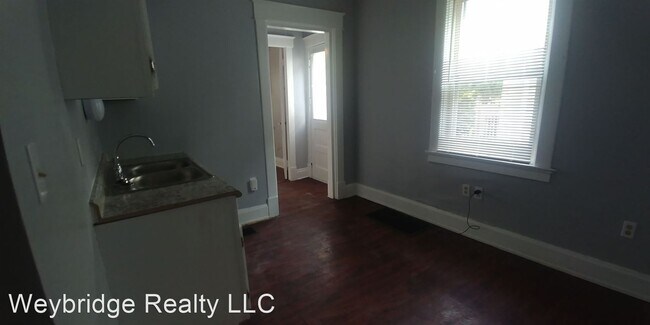 Building Photo - 3 br, 2 bath House - 548 Considine Ave  - 548
