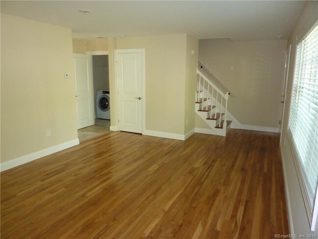 Foto del edificio - 66 Jefferson Ave