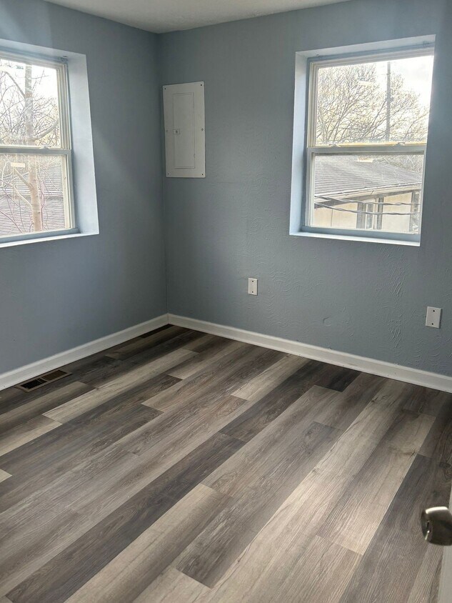 Foto principal - 1022 Byrd Ave