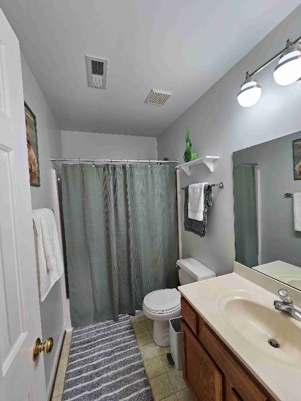 Building Photo - 1208 Raintree Dr