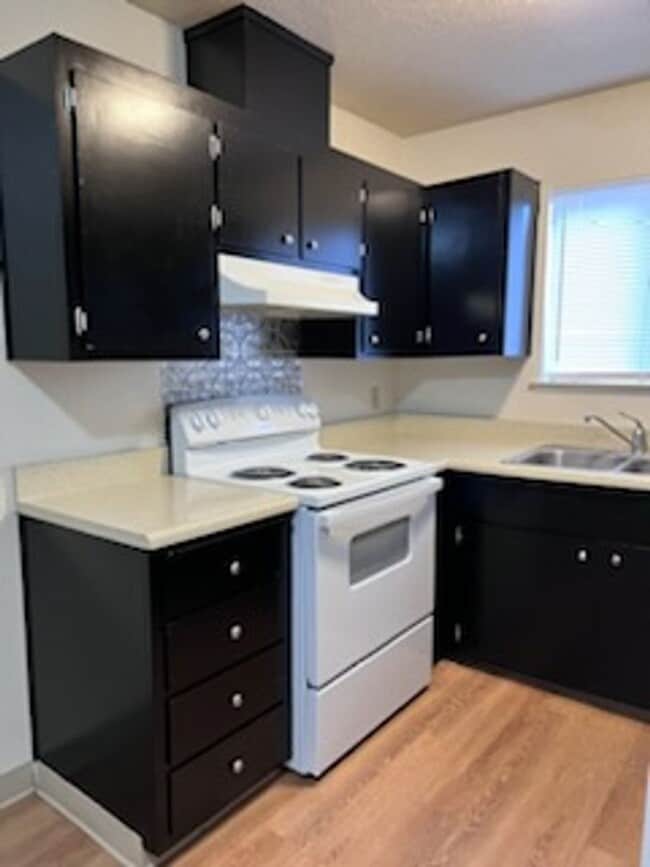 Photo - 1934 K St Apartment